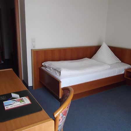 Atrium Hotel Crimmitschau Exterior photo
